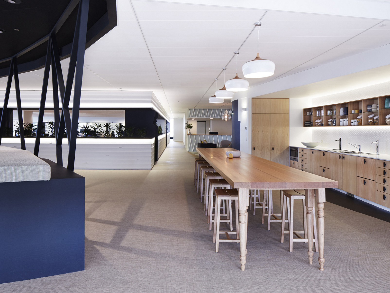 铜陵企业总部进阶之路，合肥半山装饰雕琢高端办公空间(图5)