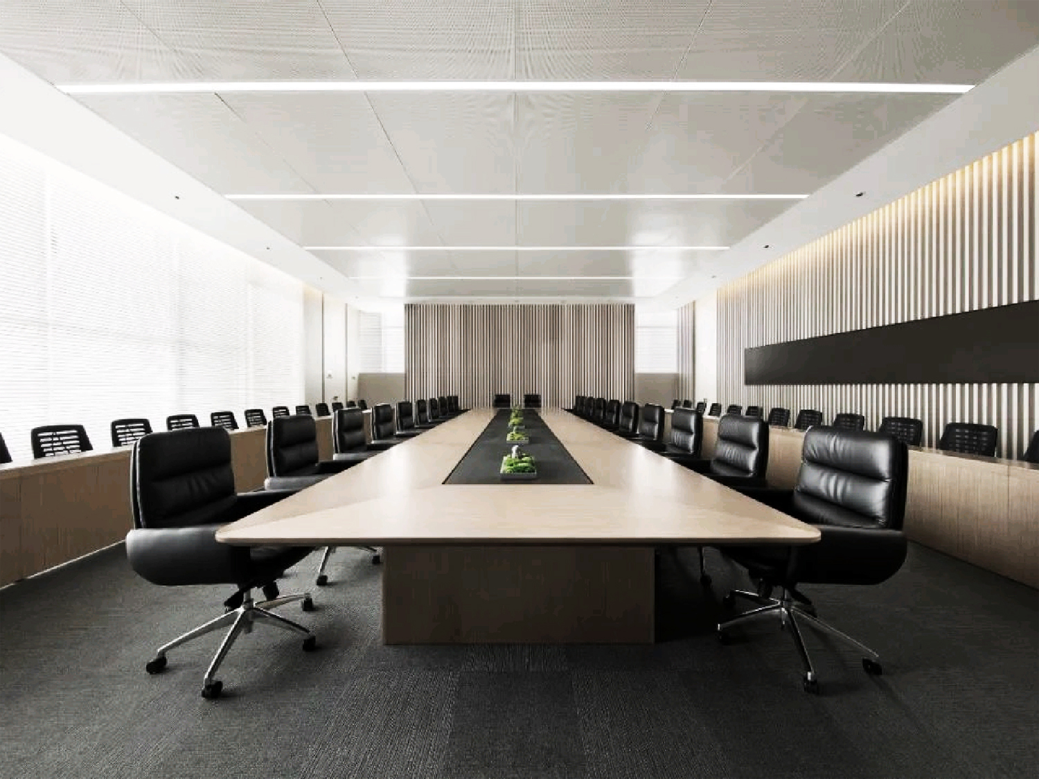 半山装饰--如何选购会议室装修配套家具(图2) 半山装饰--如何选购会议室装修配套家具(图2)