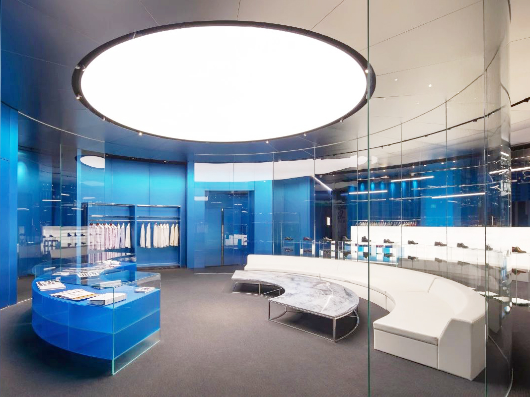 芜湖900平方创意服装店装修设计项目(图1) 芜湖900平方创意服装店装修设计项目(图1)