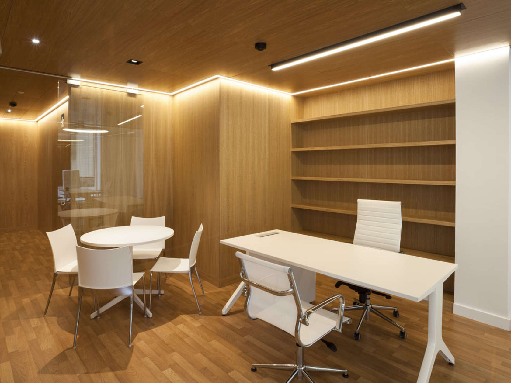 1200平方挑高复式办公室装修设计项目(图2)