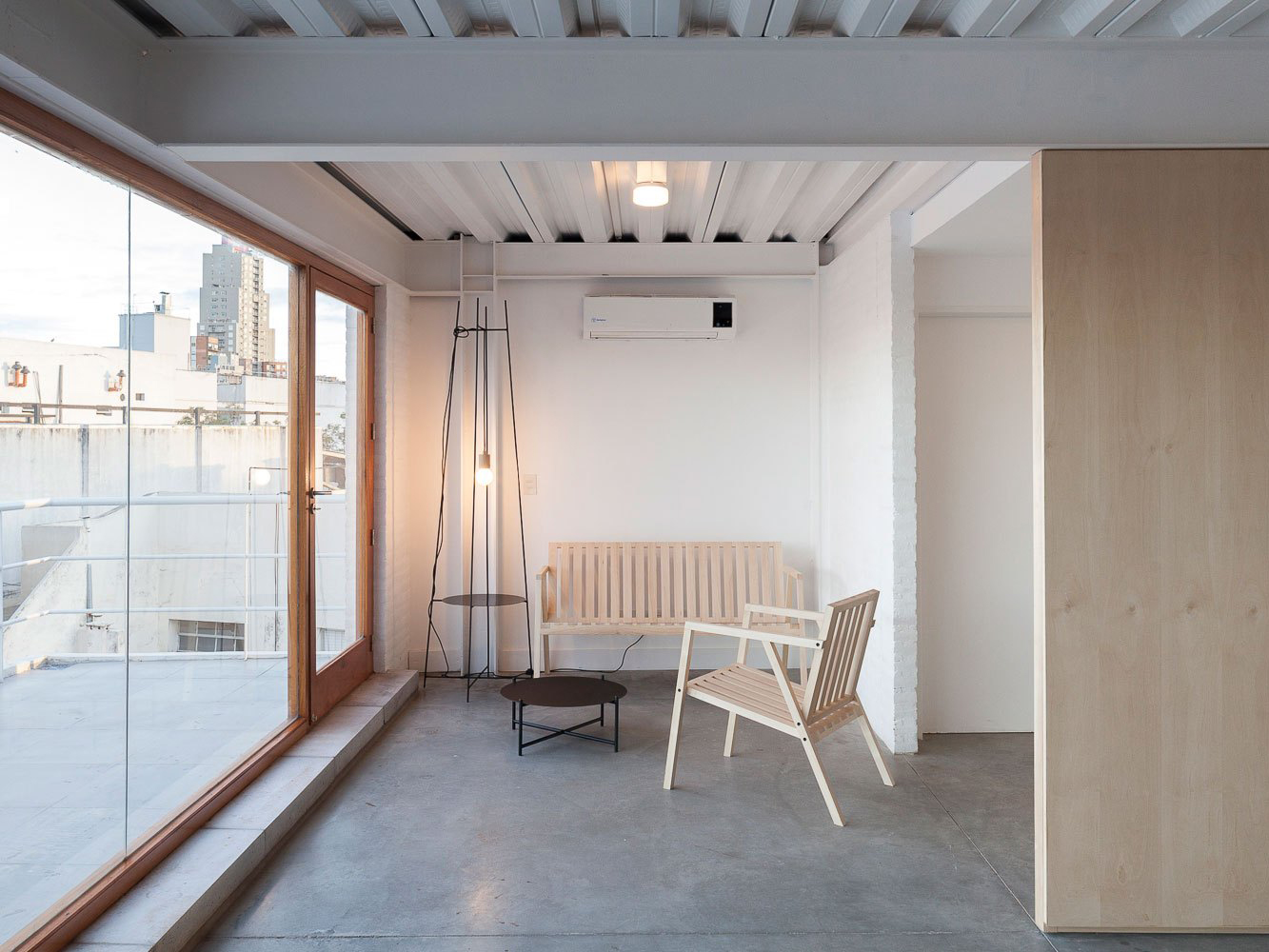 滁州精品工作室装修案例(图2) 滁州精品工作室装修案例(图2)