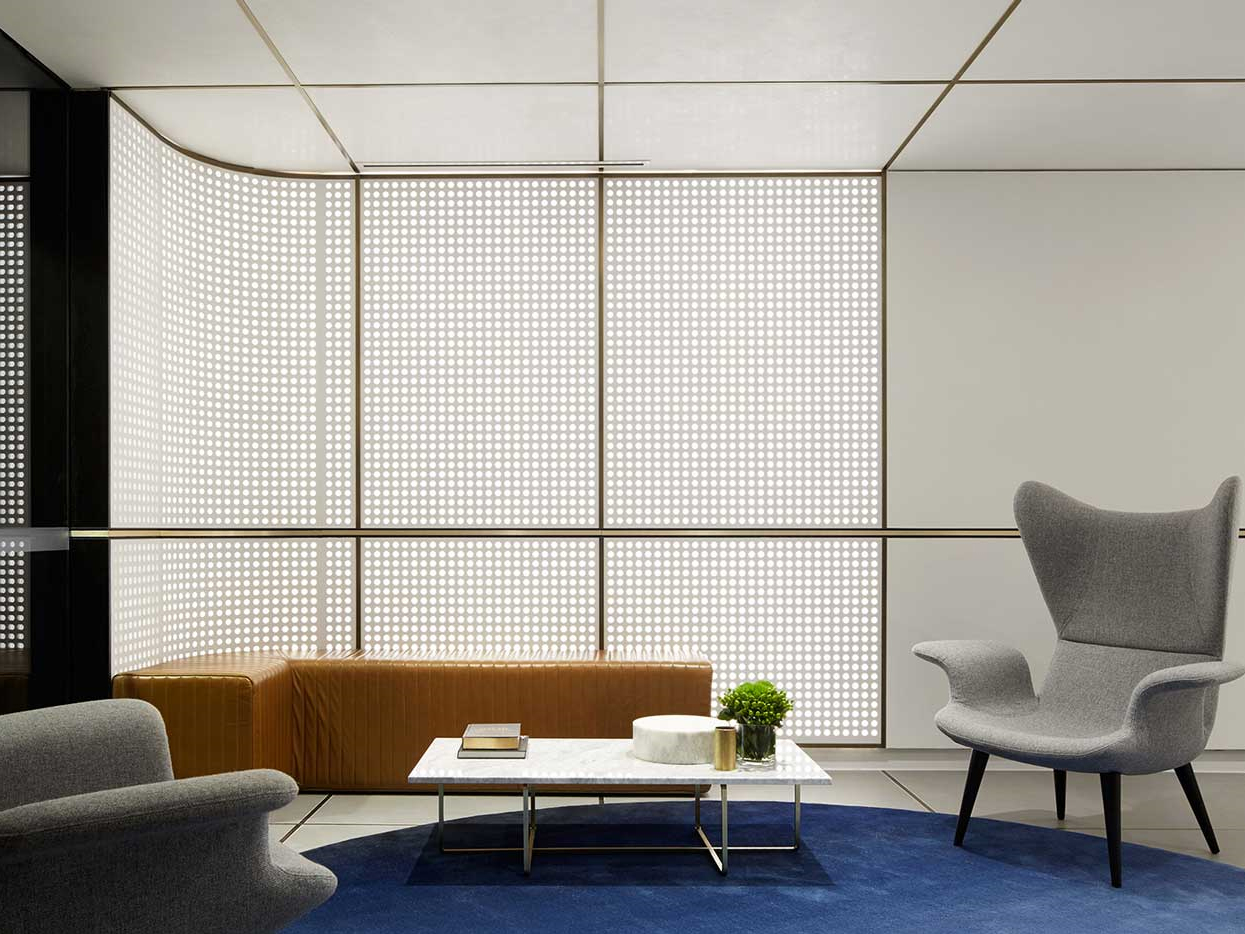 合肥1800平方轻奢办公室装修设计项目(图2) 合肥1800平方轻奢办公室装修设计项目(图2)